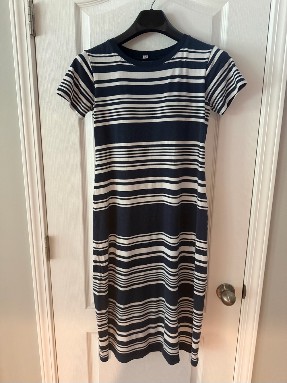 Uniqlo Navy and White Striped Midi Dress